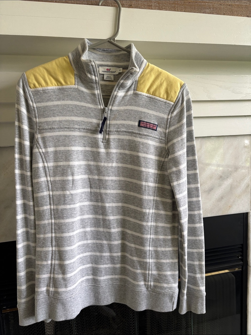 Vineyard Vines womans Gray & Yellow Striped Quarter-Zip Pullover Sweater